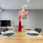 Stunning City-center 3br Sliema