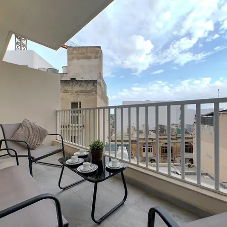 Stunning City-center 3br Sliema