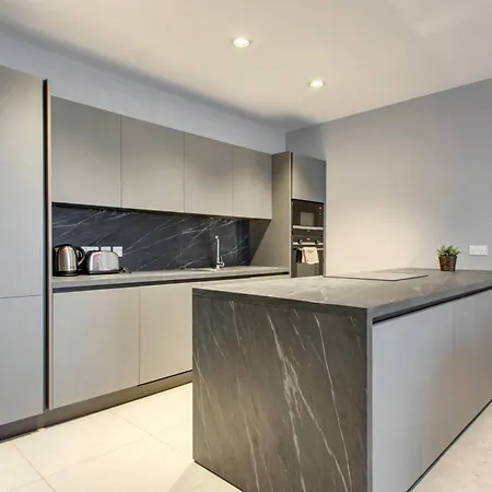 Apartmán Stunning City-center 3br Sliema
