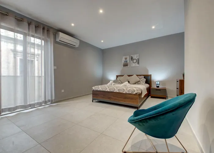 Apartamento Stunning City-center 3br *