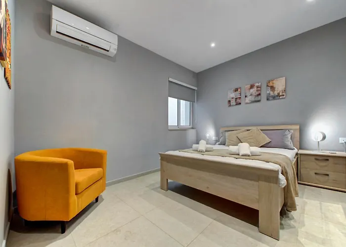 Apartamento Stunning City-center 3br *